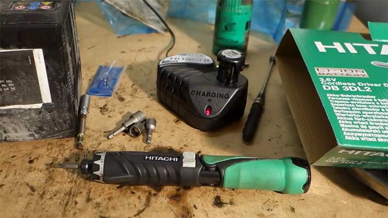 Hitachi cordless screwdriver on a wooden table