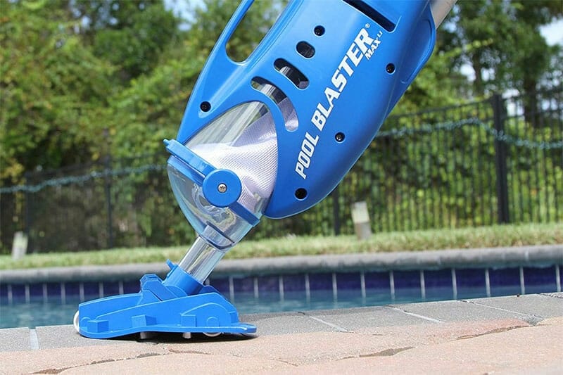 Pool blaster max LI vacuum