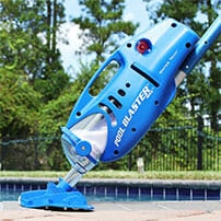 battery operated pool vacuum cleaner