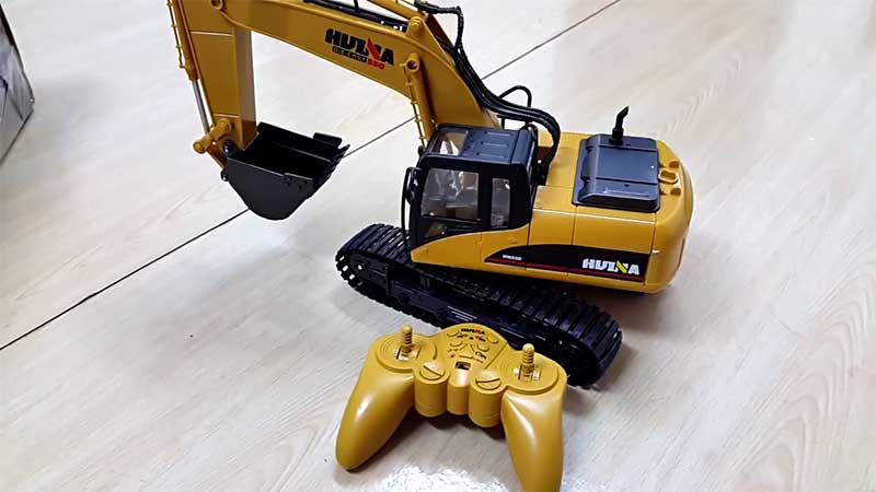 remote controlled construction excavator